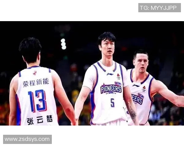 辽宁队与天津队激战正酣比赛结果引发球迷热议与期待 辽宁队与天津队激战正酣比赛结果引发球迷热议与期待